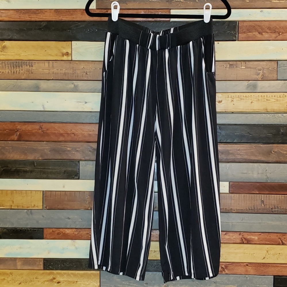 Magic Pantz high rise palazzo capris career pant
